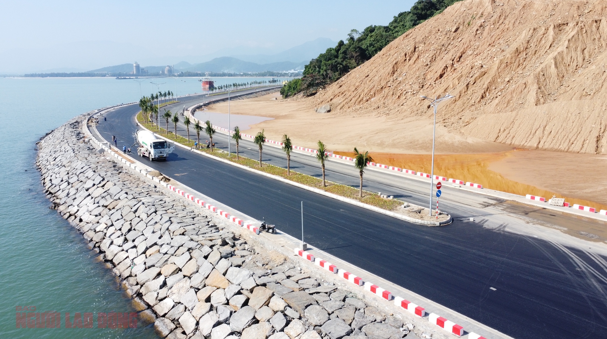 Cảng Li&ecirc;n Chiểu: Đại c&ocirc;ng trường kinh tế quan trọng tại Đ&agrave; Nẵng trước ng&agrave;y b&agrave;n giao - Ảnh 2.