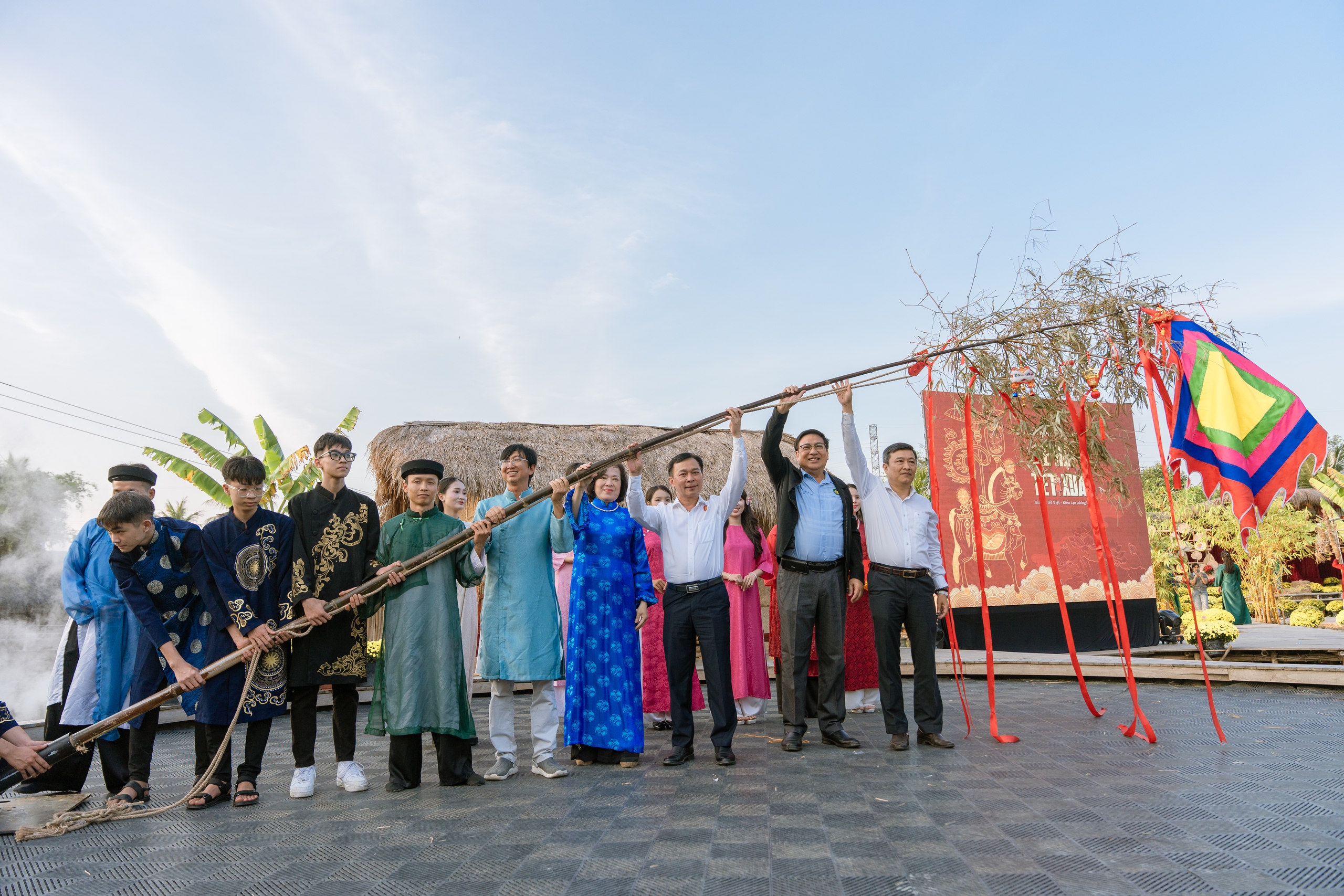 Nha Trang: Khai trương Lễ Hội Tết Xưa kéo dài 45 ngày - Ảnh 1.