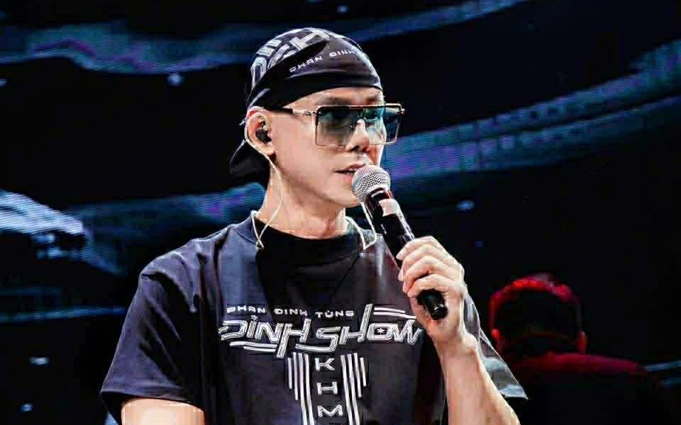  Phan Đinh T&ugrave;ng n&oacute;i thay tiếng l&ograve;ng người Việt xa xứ - Ảnh 2.