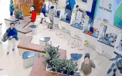 C&ocirc;ng an Gia Lai bắt đối tượng ma t&uacute;y, b&aacute;c tin cướp ng&acirc;n h&agrave;ng - Ảnh 2.