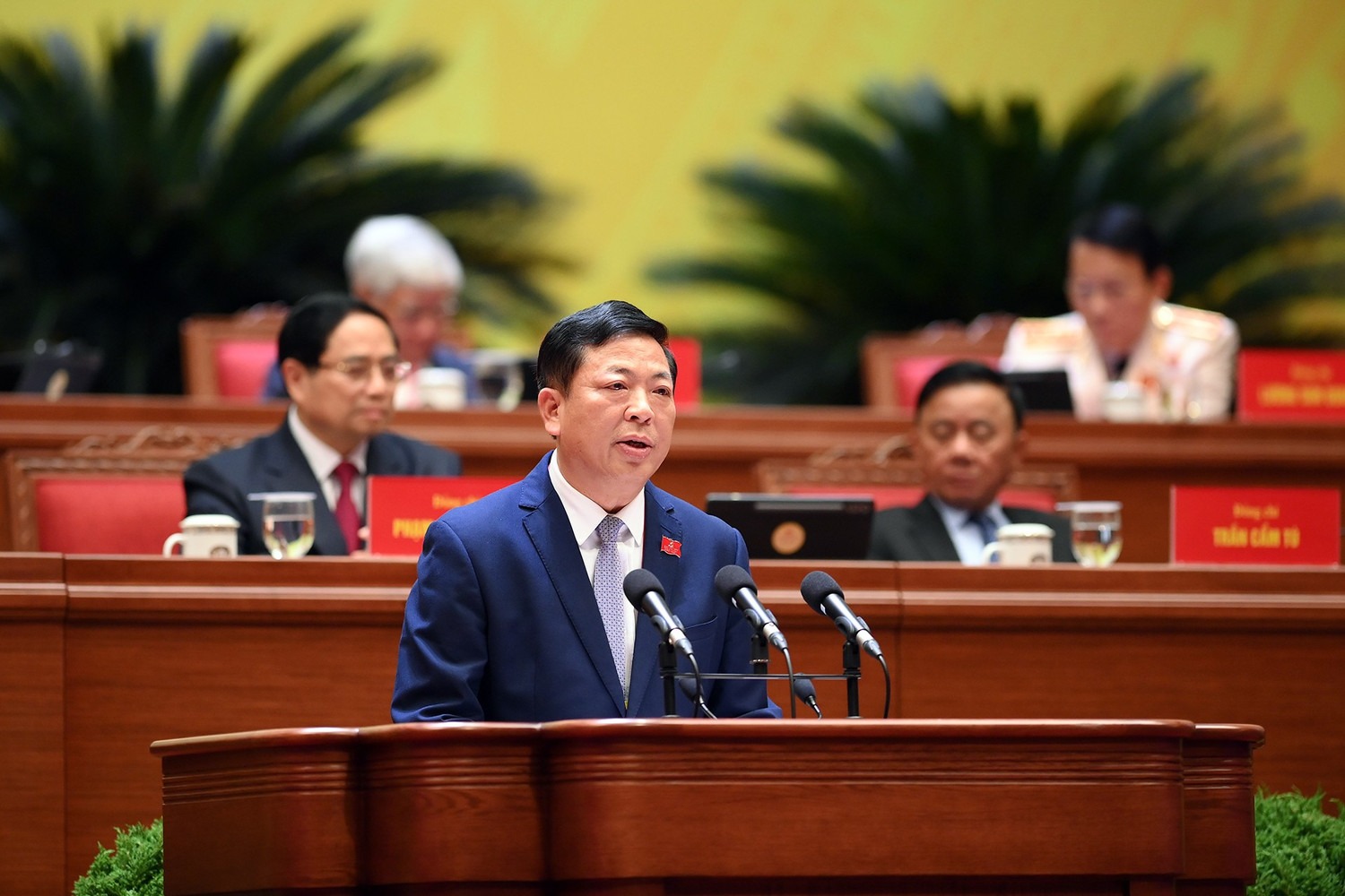 30 tham luận của l&atilde;nh đạo Ch&iacute;nh phủ, địa phương thảo luận về c&aacute;c văn kiện Đại hội XIV của Đảng - Ảnh 9.