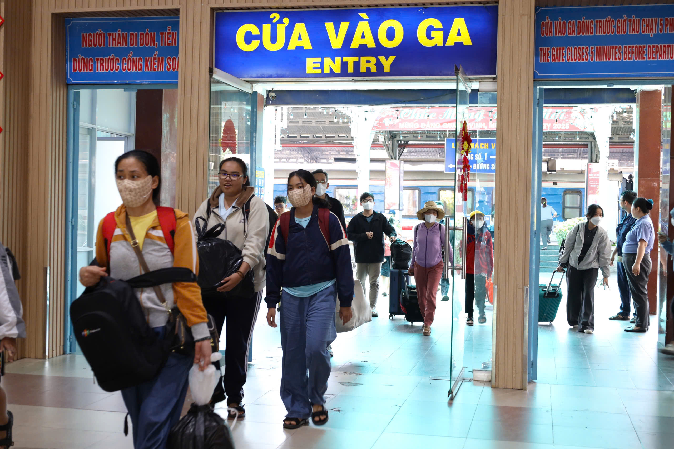 Tết Bính Ngọ 2026: Đường sắt tăng thêm 22 chuyến tàu - Ảnh 1.