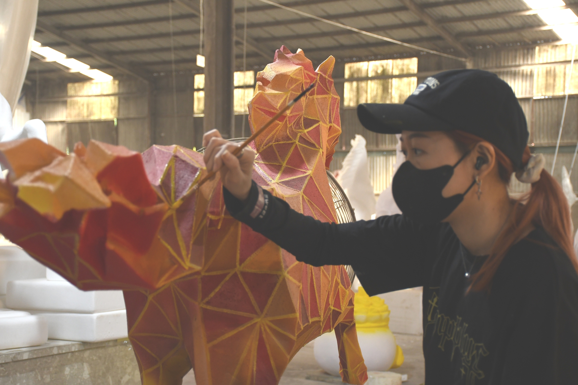 Linh vật ngựa độc đáo cho Tết Bính Ngọ 2026 tại Đồng Nai và TPHCM - Ảnh 7. Linh vật ngựa độc đáo cho Tết Bính Ngọ 2026 tại Đồng Nai và TPHCM - Ảnh 7.