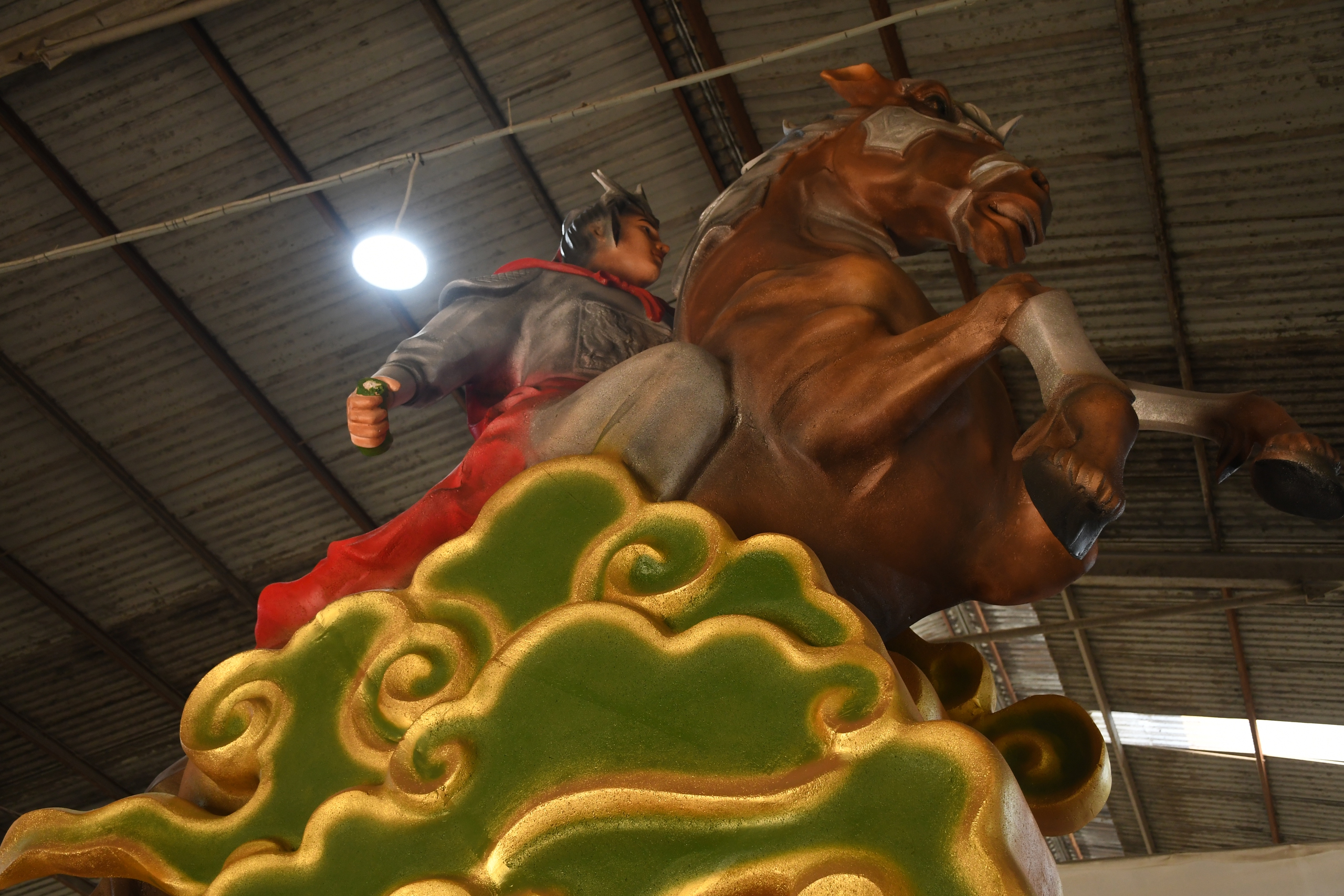 Linh vật ngựa độc đáo cho Tết Bính Ngọ 2026 tại Đồng Nai và TPHCM - Ảnh 4. Linh vật ngựa độc đáo cho Tết Bính Ngọ 2026 tại Đồng Nai và TPHCM - Ảnh 4.