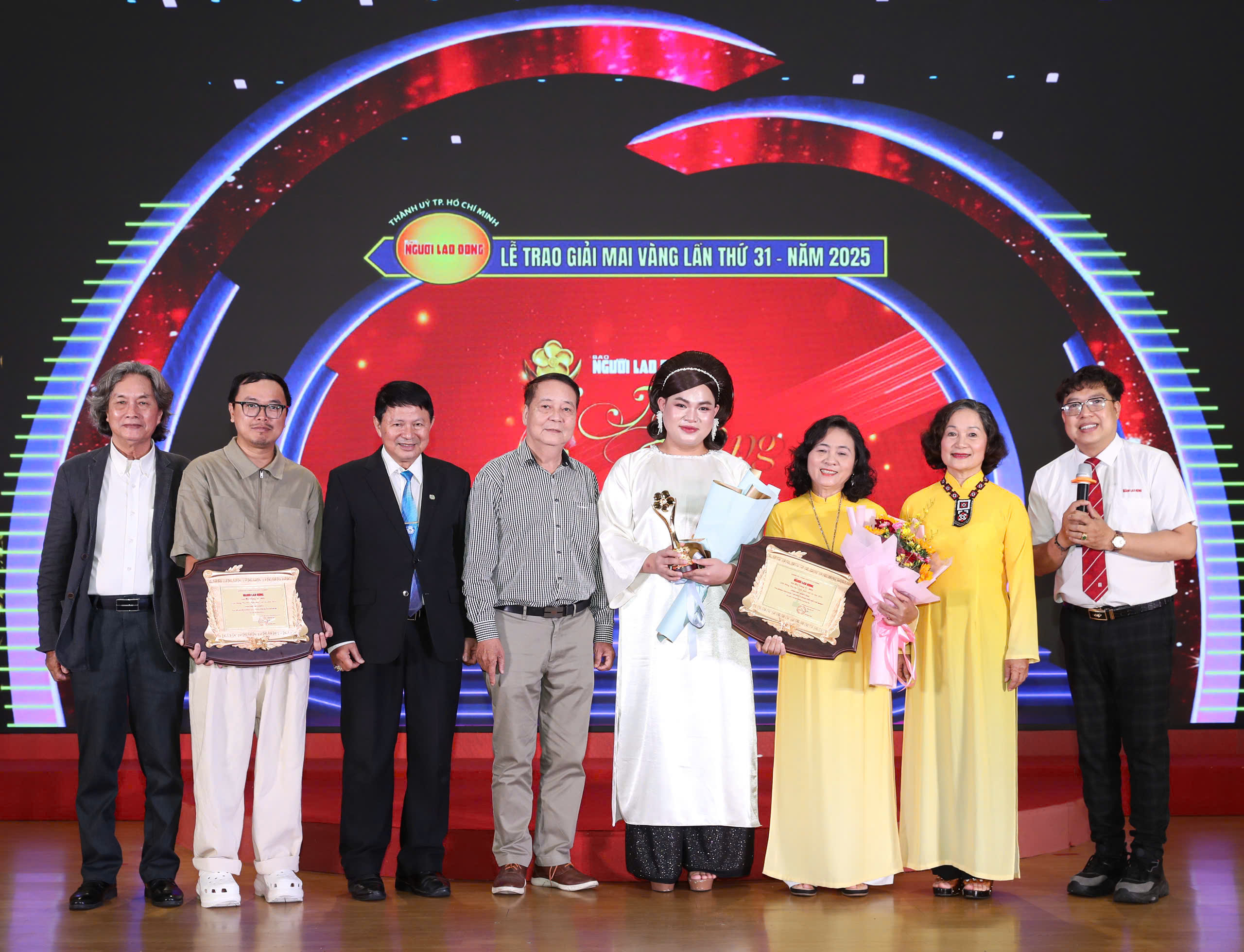 Giải thưởng "Tác phẩm văn hóa - nghệ thuật xuất sắc": Tôn vinh bản sắc, giá trị truyền thống - Ảnh 1.