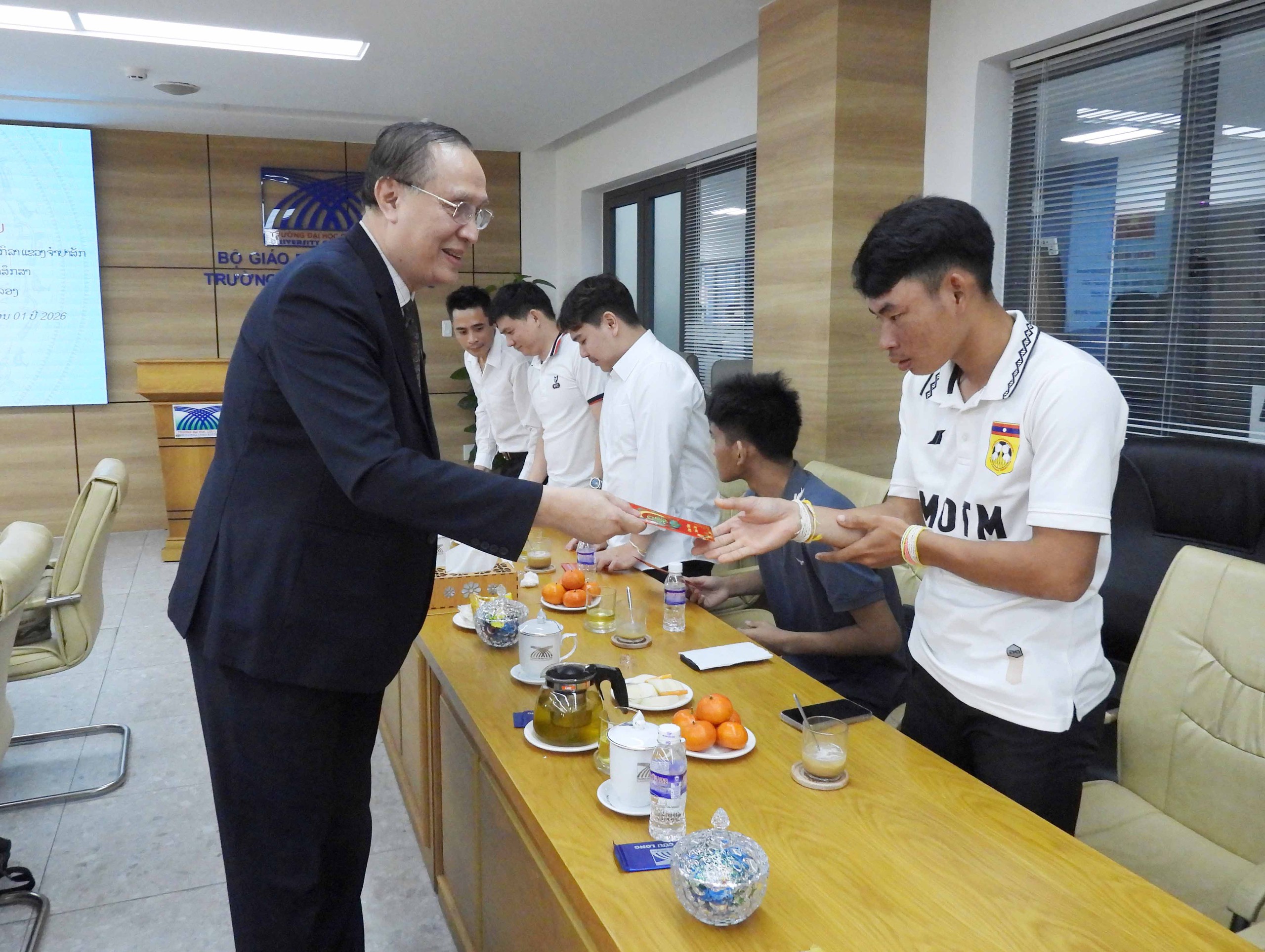 Hơn 900 người nước ngoài được Trường ĐH Cửu Long cấp chứng chỉ tiếng Việt - Ảnh 4.