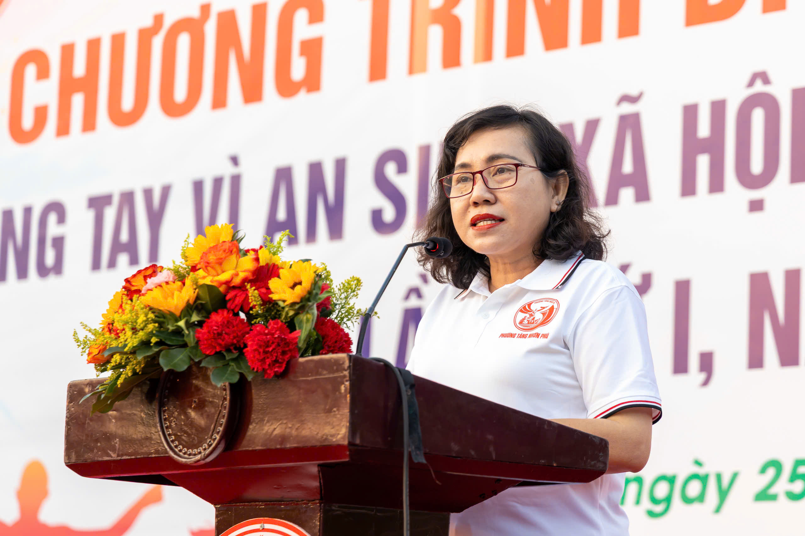 TPHCM: Phường Tăng Nhơn Ph&uacute; đi bộ đồng h&agrave;nh, g&acirc;y quỹ hơn 3,2 tỉ đồng chăm lo Tết - Ảnh 2.