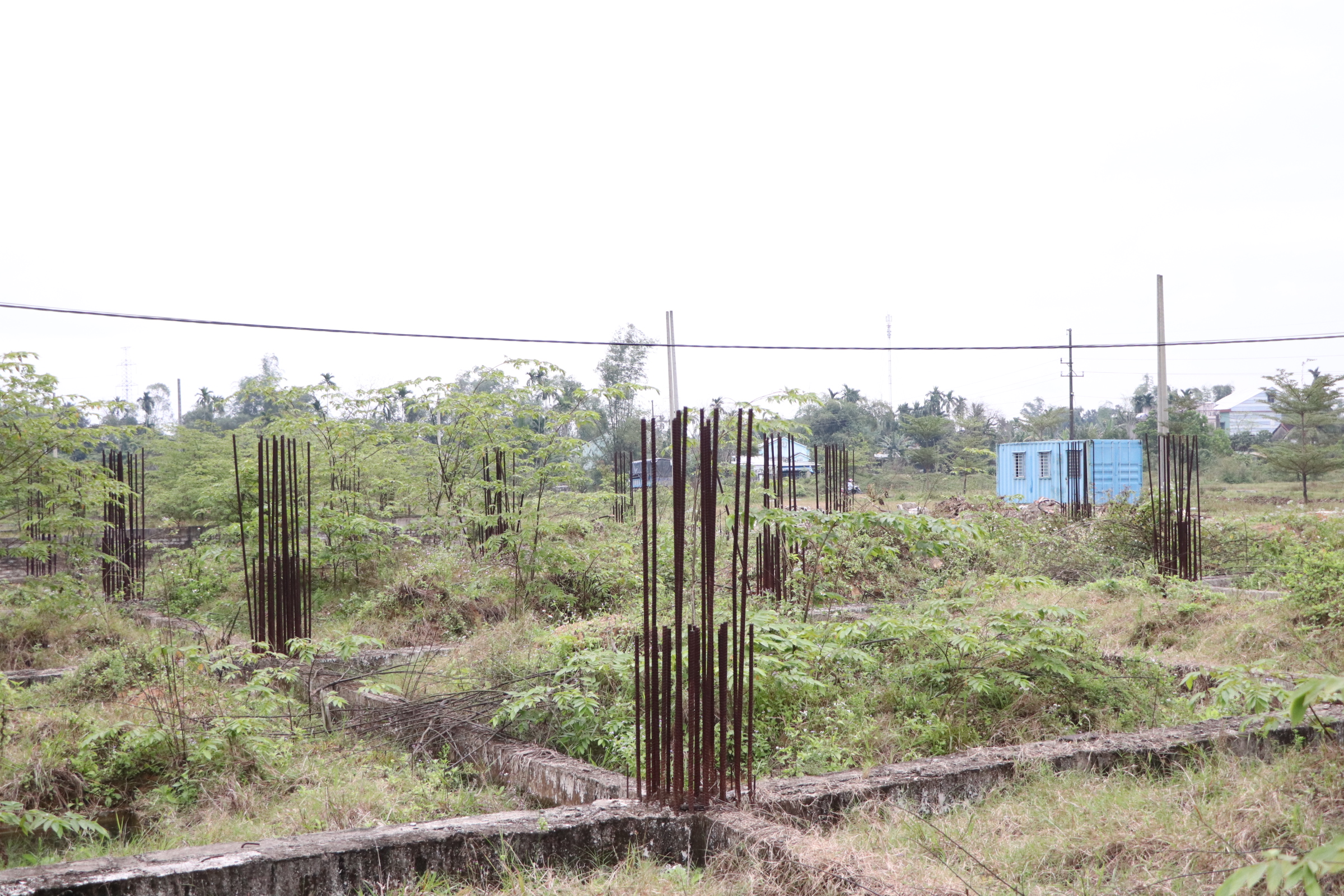 Dự án bất động sản Đà Nẵng kéo dài , cử tri bức xúc về tiến độ thi công - Ảnh 4. Dự án bất động sản Đà Nẵng kéo dài , cử tri bức xúc về tiến độ thi công - Ảnh 4.