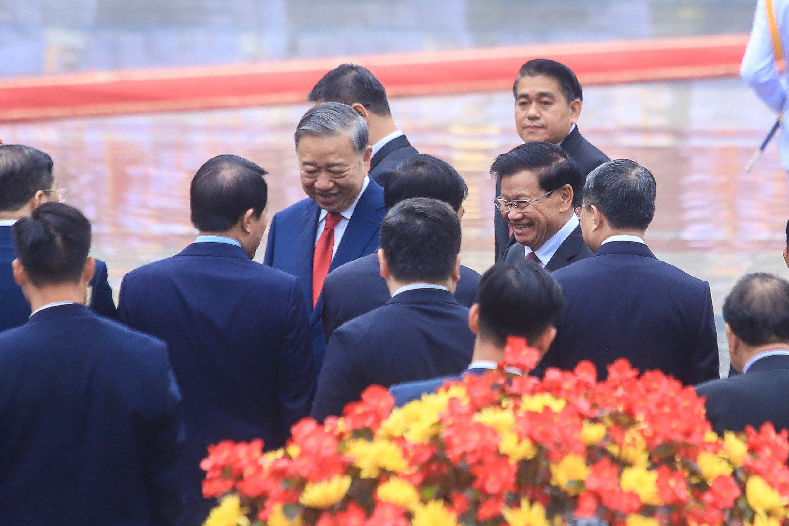 Tổng B&iacute; thư T&ocirc; L&acirc;m chủ tr&igrave; Lễ đ&oacute;n Tổng B&iacute; thư, Chủ tịch nước L&agrave;o Thongloun Sisoulith - Ảnh 12.