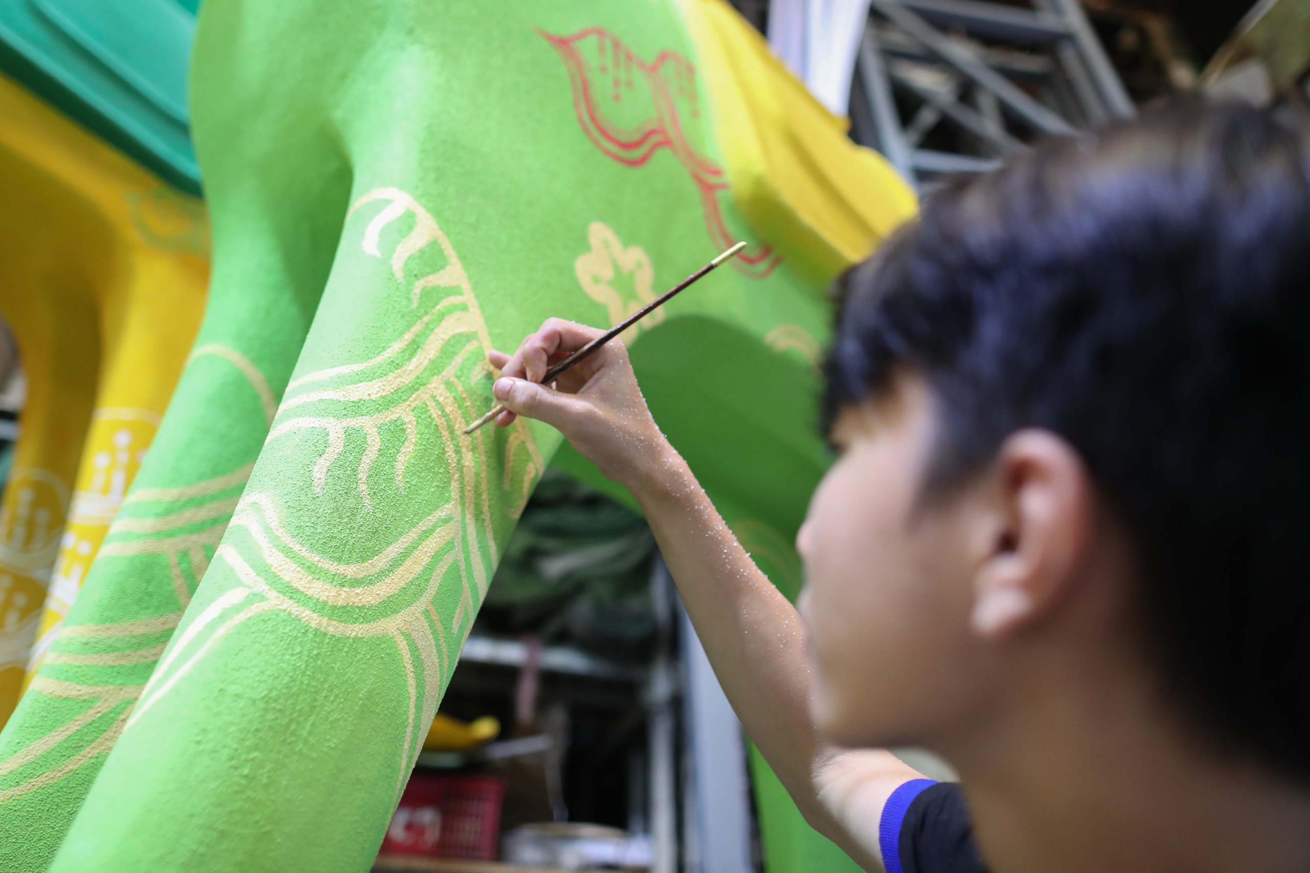 Cận cảnh linh vật ngựa tr&ecirc;n đường hoa Nguyễn Huệ Tết B&iacute;nh Ngọ 2026 - Ảnh 5.