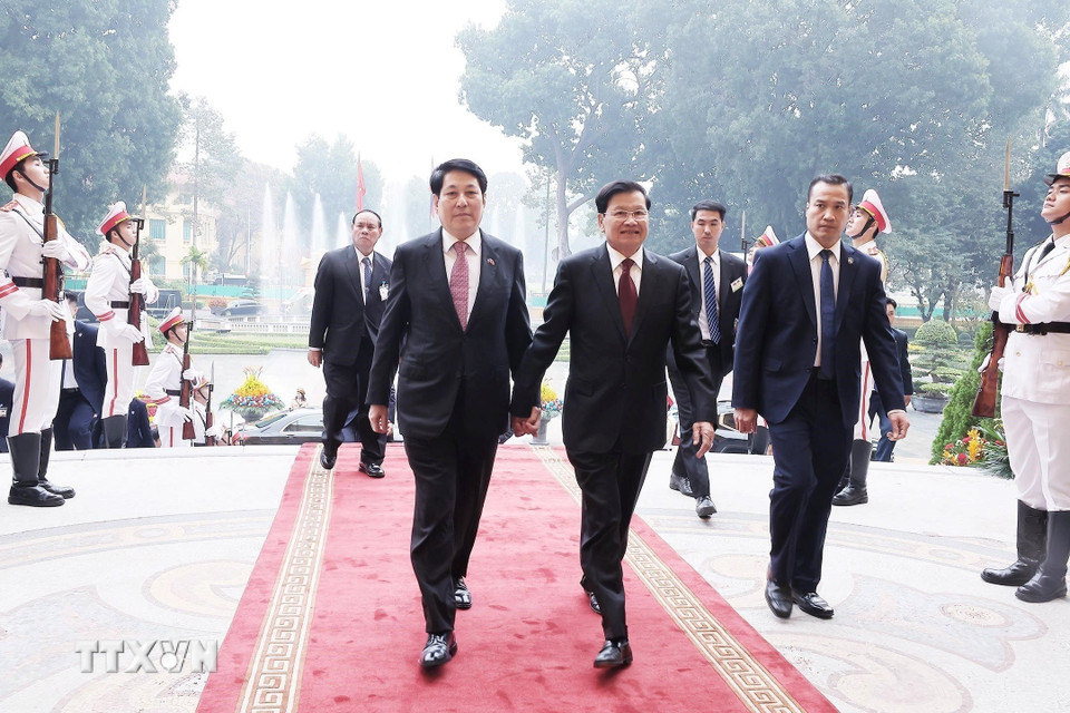 Chủ tịch nước Lương Cường hội kiến Tổng B&iacute; thư, Chủ tịch nước L&agrave;o - Ảnh 3.
