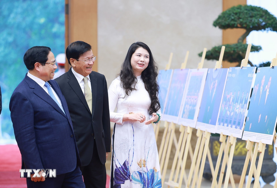 Thủ tướng Phạm Minh Ch&iacute;nh hội kiến Tổng B&iacute; thư, Chủ tịch nước L&agrave;o - Ảnh 4.