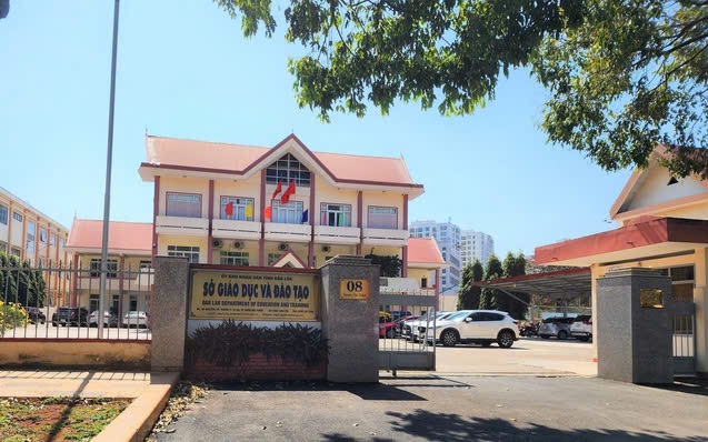 Vụ nhiều học sinh Đắk Lắk chờ tiền thưởng: Sở GD-ĐT đ&atilde; chuyển tiền - Ảnh 2.