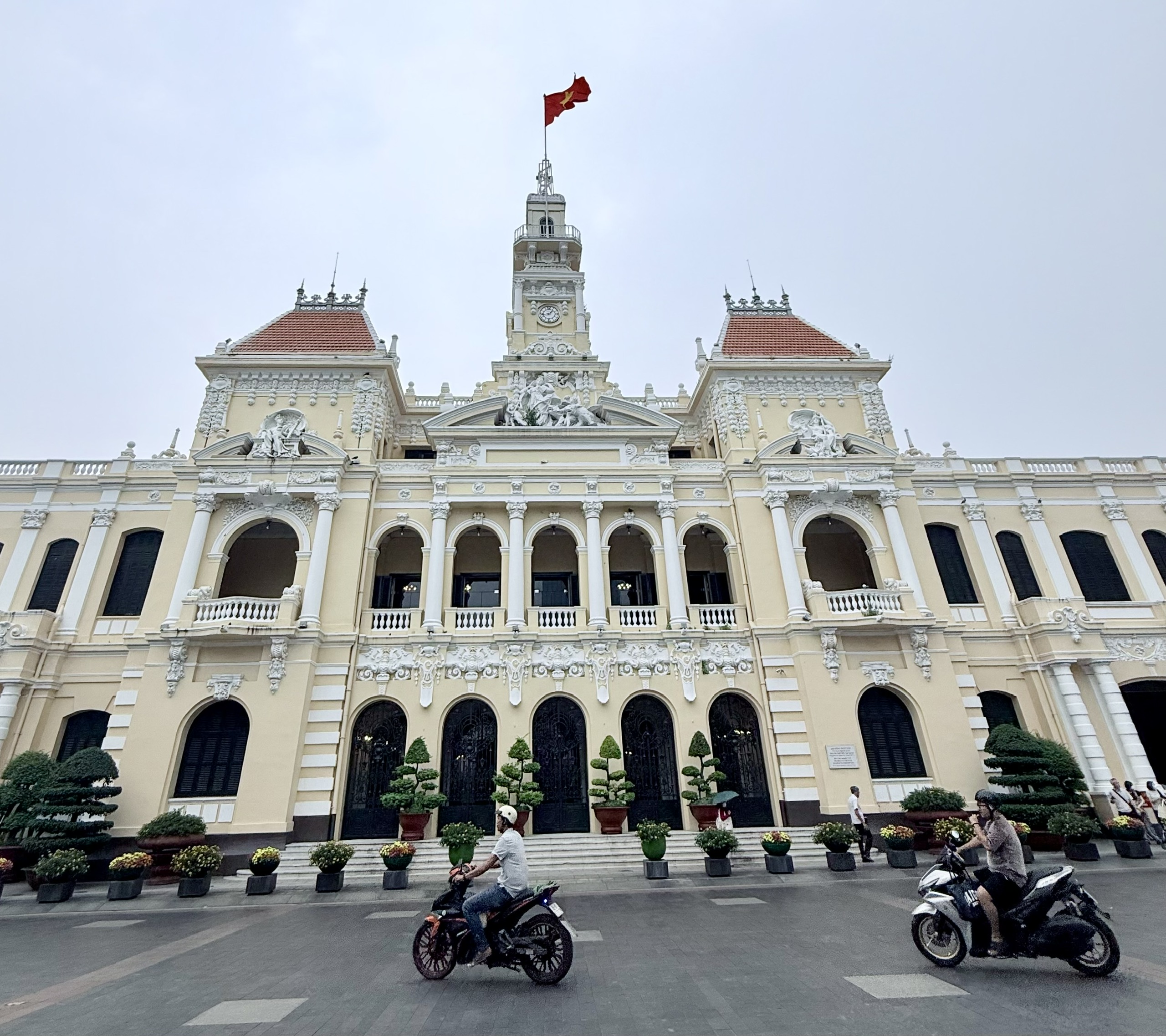 Thành lập Ban Quản lý dự án đầu tư xây dựng các công trình giao thông TPHCM - Ảnh 1.