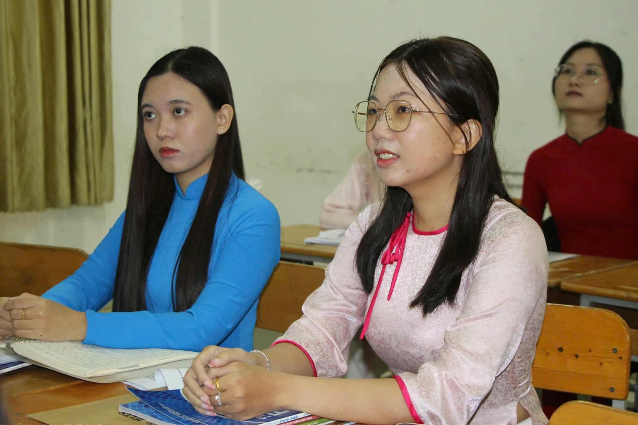 Tuyển dụng, điều động, thuyên chuyển giáo viên ra sao khi Luật Nhà giáo có hiệu lực? - Ảnh 1.