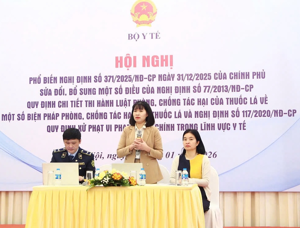 Để khách hút thuốc lá điện tử tại quán, chủ có thể bị phạt đến 10 triệu đồng - Ảnh 1.