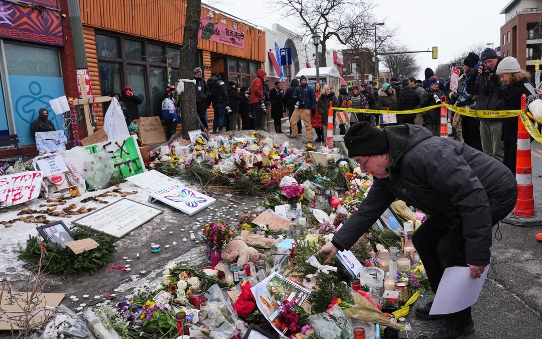 ICE sang &Yacute; bảo vệ Olympic, nhận phản ứng gay gắt - Ảnh 2.