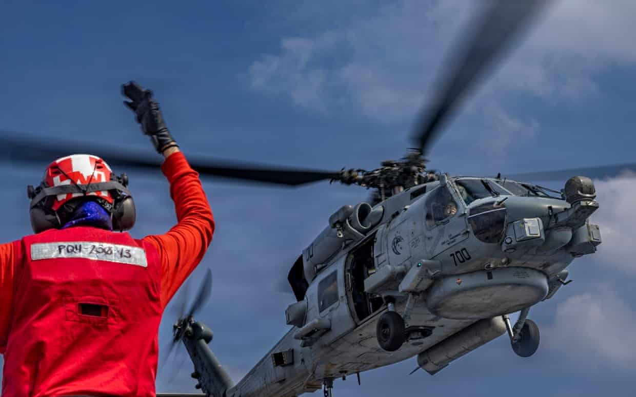 Iran tiết lộ “vũ khí bí mật” dưới đáy biển, cảnh báo Mỹ - Ảnh 2.