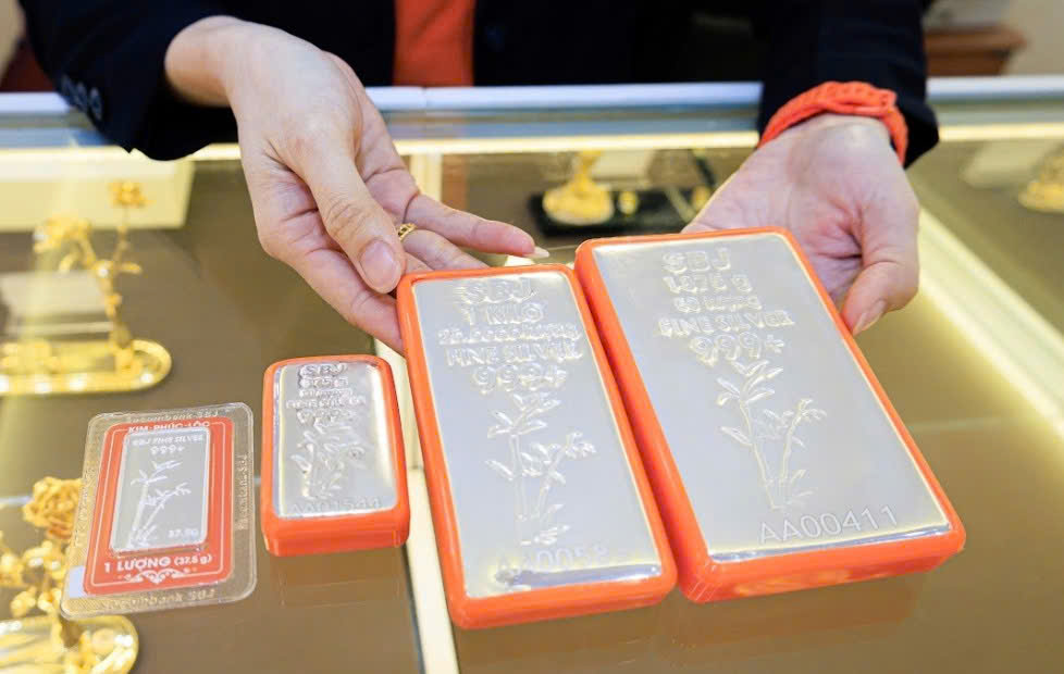 Giá bạc hôm nay 28 - 1: Đỉnh mới vượt 4 , 5 triệu đồng / lượng tại việt nam - Ảnh 3.