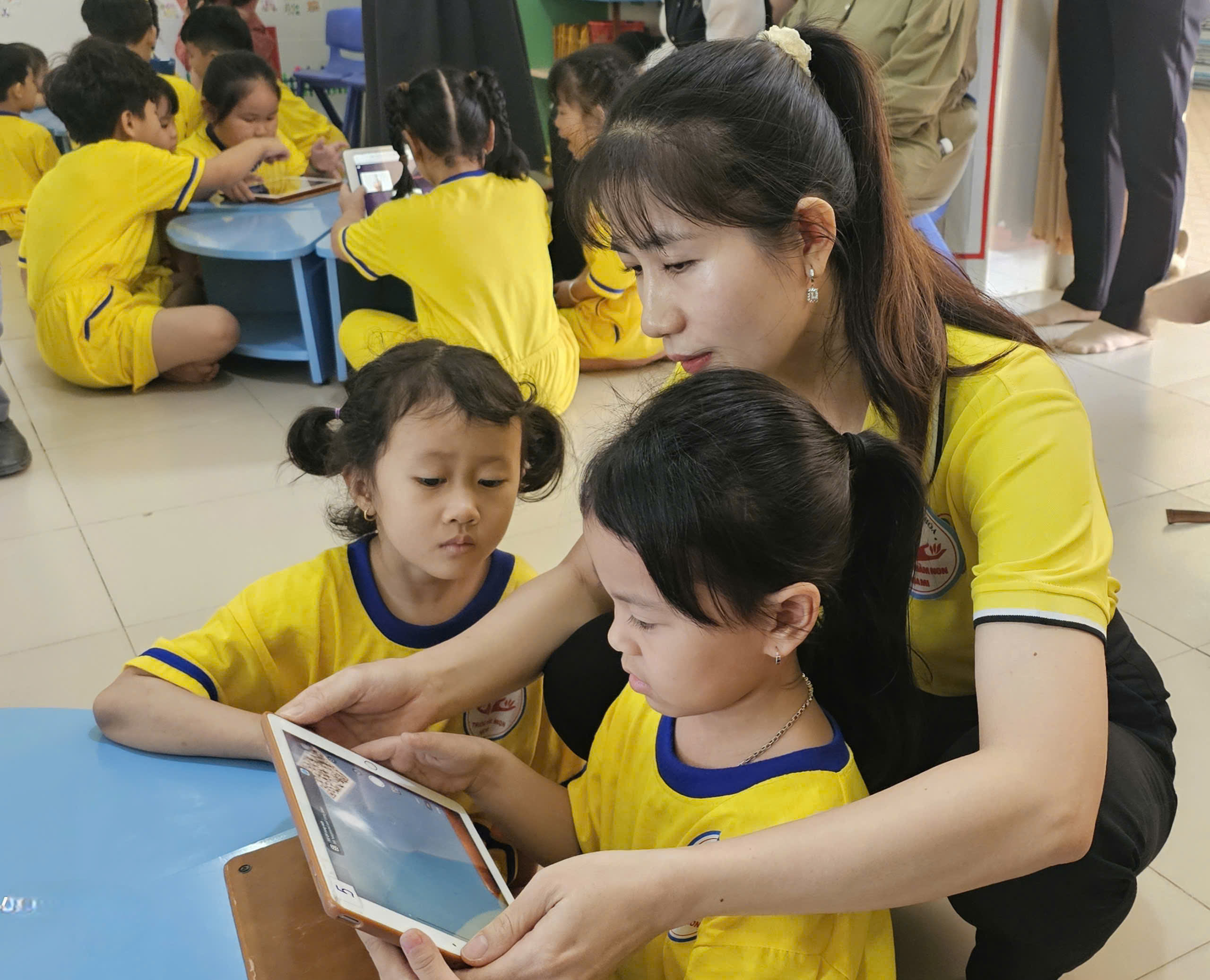 Gi&aacute;o dục giới t&iacute;nh cho trẻ mầm non, cần sự v&agrave;o cuộc của phụ huynh v&agrave; nh&agrave; trường - Ảnh 4.