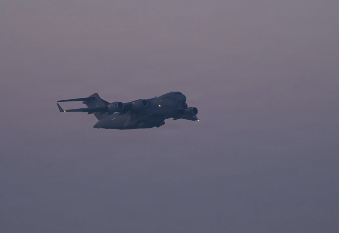 Mỹ tập trận rầm rộ tại Trung Đ&ocirc;ng, Ả Rập Saudi cam kết với Iran - Ảnh 2.