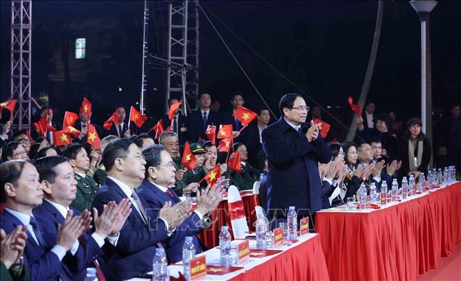 Tổng B&iacute; thư T&ocirc; L&acirc;m tham dự cầu truyền h&igrave;nh "Hai tay x&acirc;y dựng một sơn h&agrave;" - Ảnh 4.