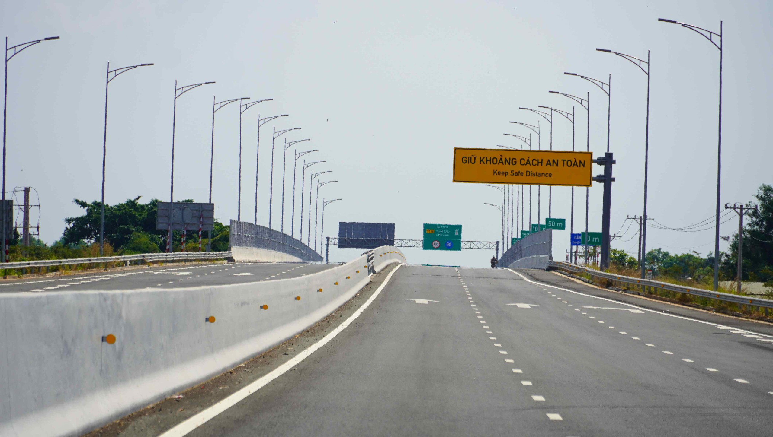 Diện mạo cao tốc Bi&ecirc;n H&ograve;a - Vũng T&agrave;u trước ng&agrave;y th&ocirc;ng xe - Ảnh 4.