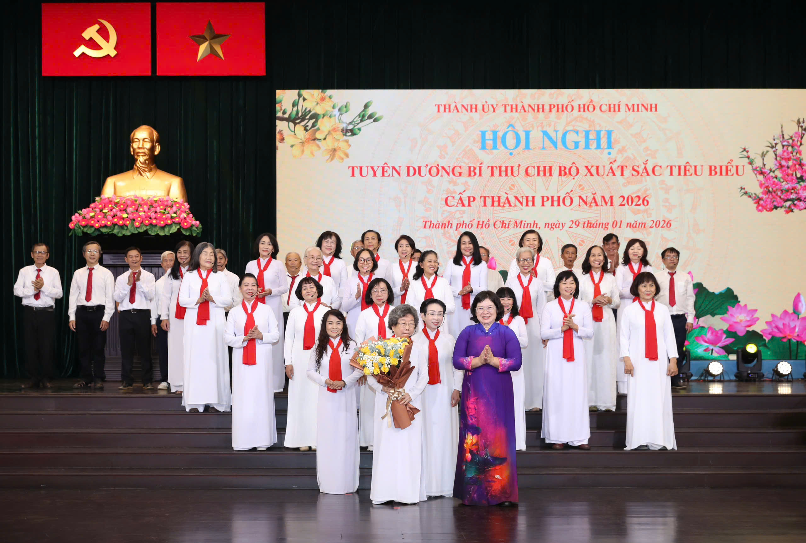 TPHCM tuy&ecirc;n dương 233 B&iacute; thư Chi bộ xuất sắc ti&ecirc;u biểu năm 2026 - Ảnh 7.