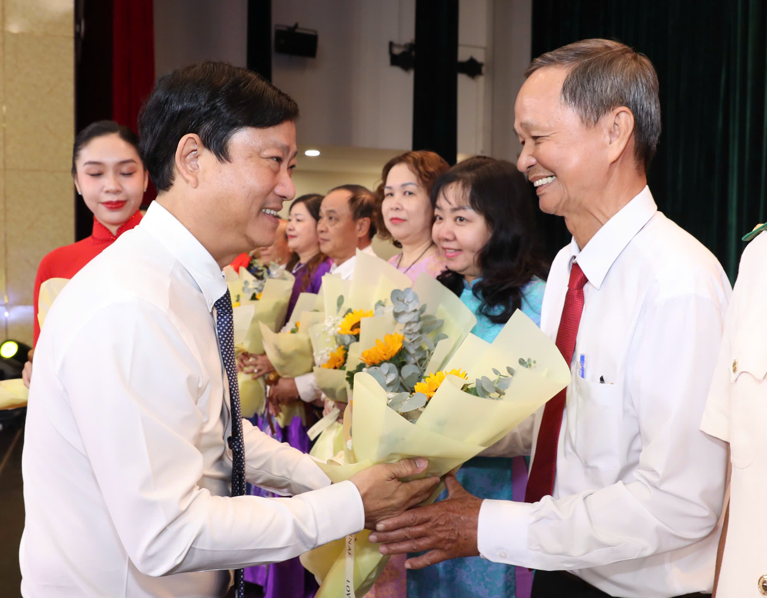 TPHCM tuy&ecirc;n dương 233 B&iacute; thư Chi bộ xuất sắc ti&ecirc;u biểu năm 2026 - Ảnh 11.