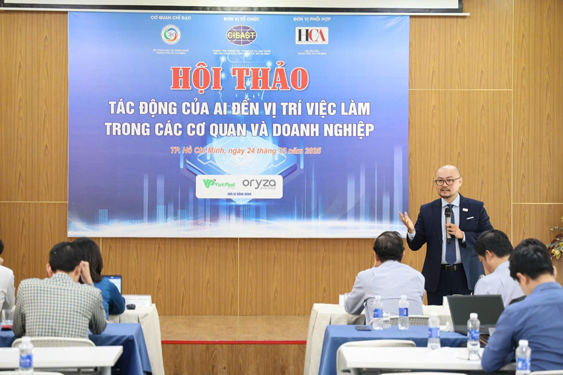 Số h&oacute;a v&agrave; AI l&agrave;m thu hẹp nhiều nh&oacute;m việc l&agrave;m - Ảnh 1.