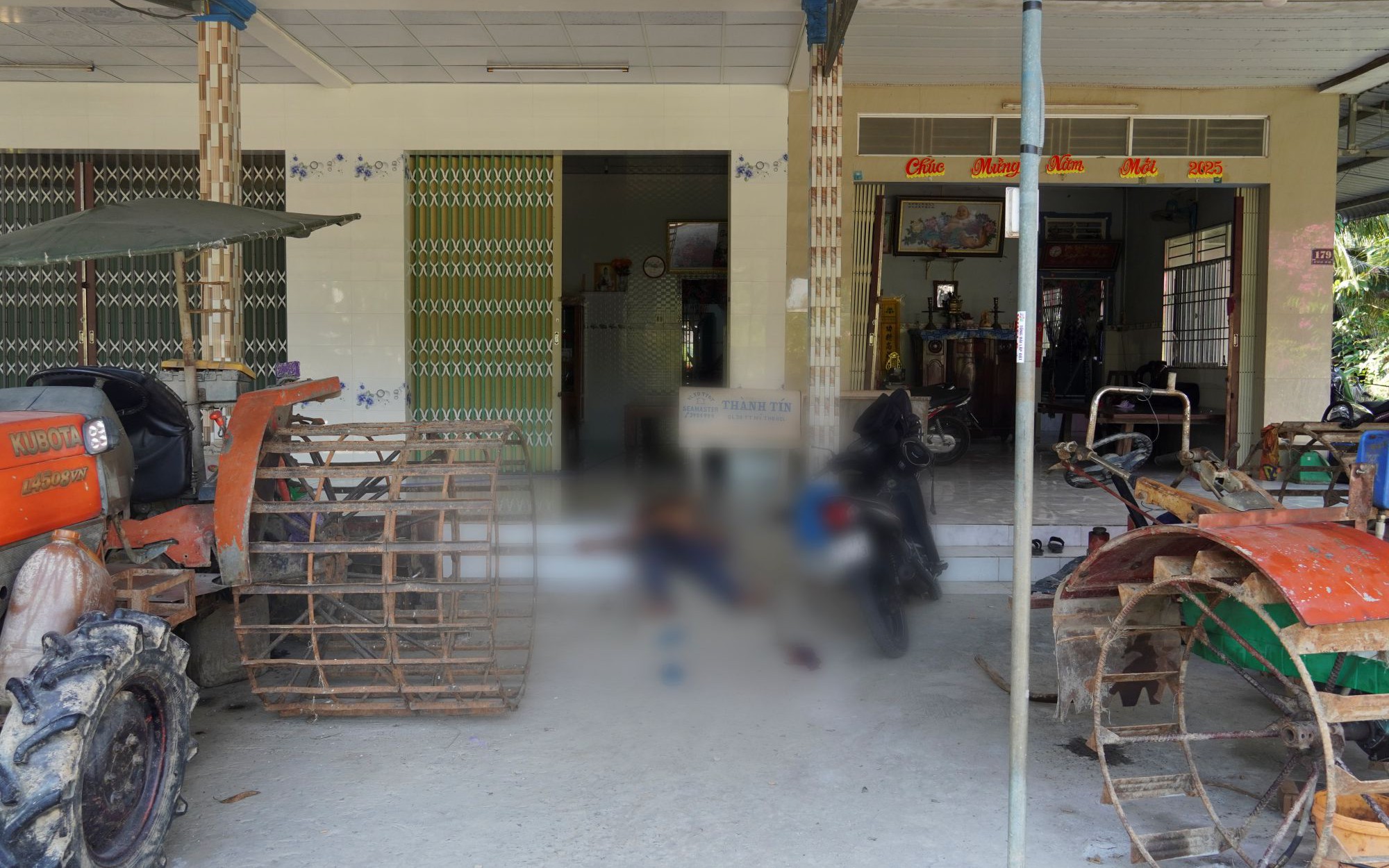 Xô xát trong vụ đánh ghen, một người nguy kịch - Ảnh 2.