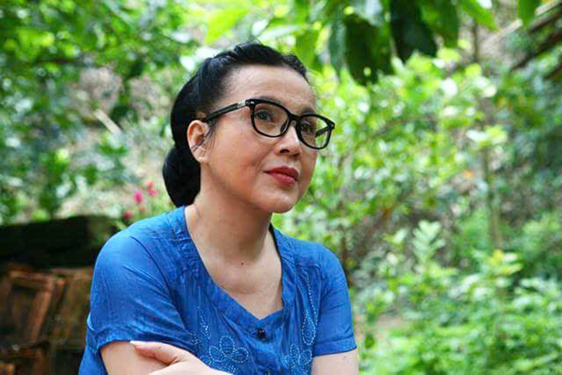 NGHỆ SĨ NH&Acirc;N D&Acirc;N LAN HƯƠNG: T&igrave;nh y&ecirc;u nghề h&oacute;a th&agrave;nh sức mạnh - Ảnh 1.