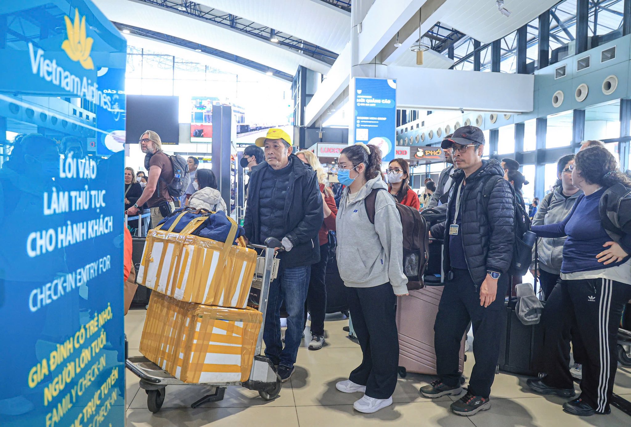 - Ảnh 1. - Ảnh 1.