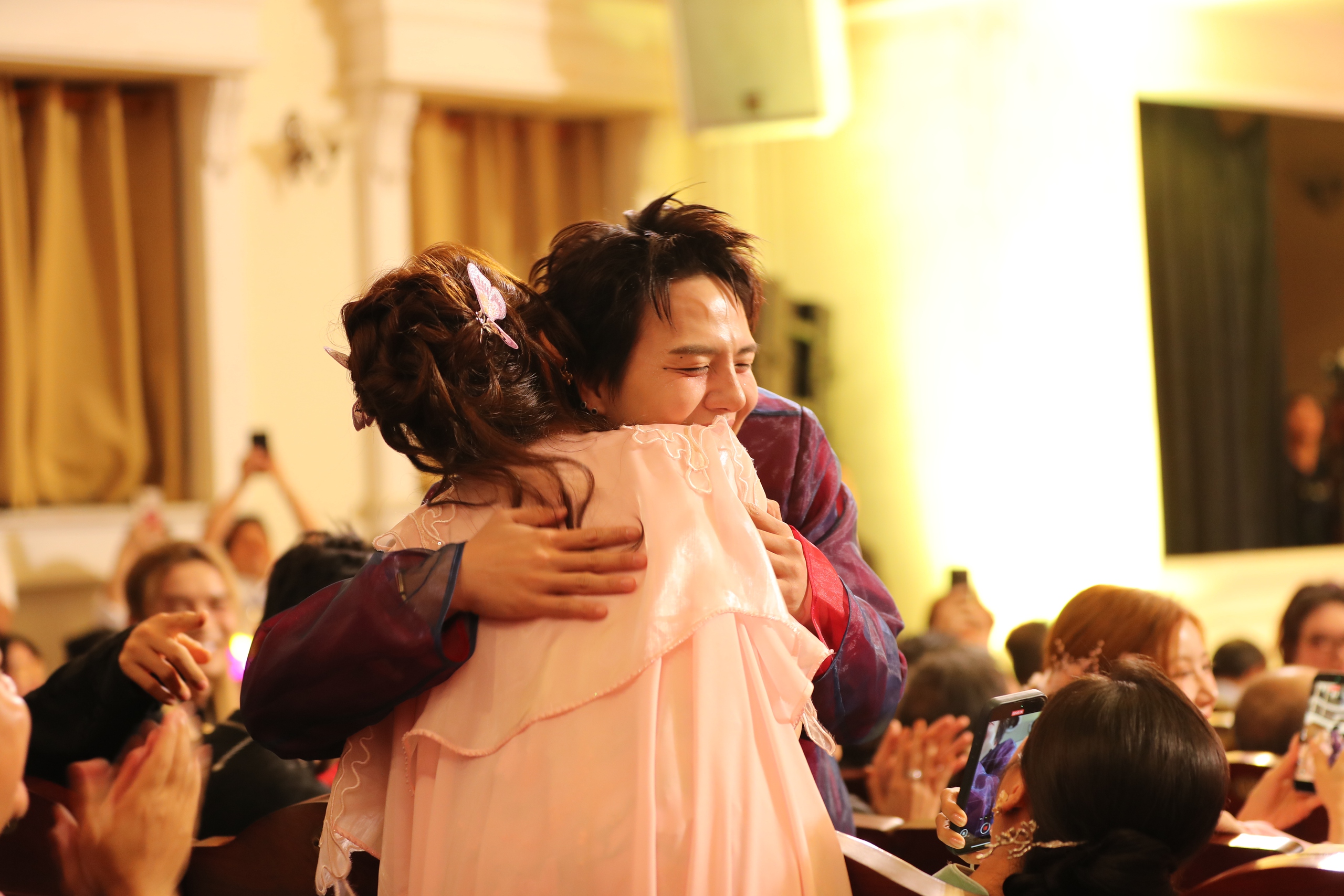 Duy Khánh mở lộ kế hoạch 2026 sau khi đoạt giải Mai Vàng - Ảnh 2.