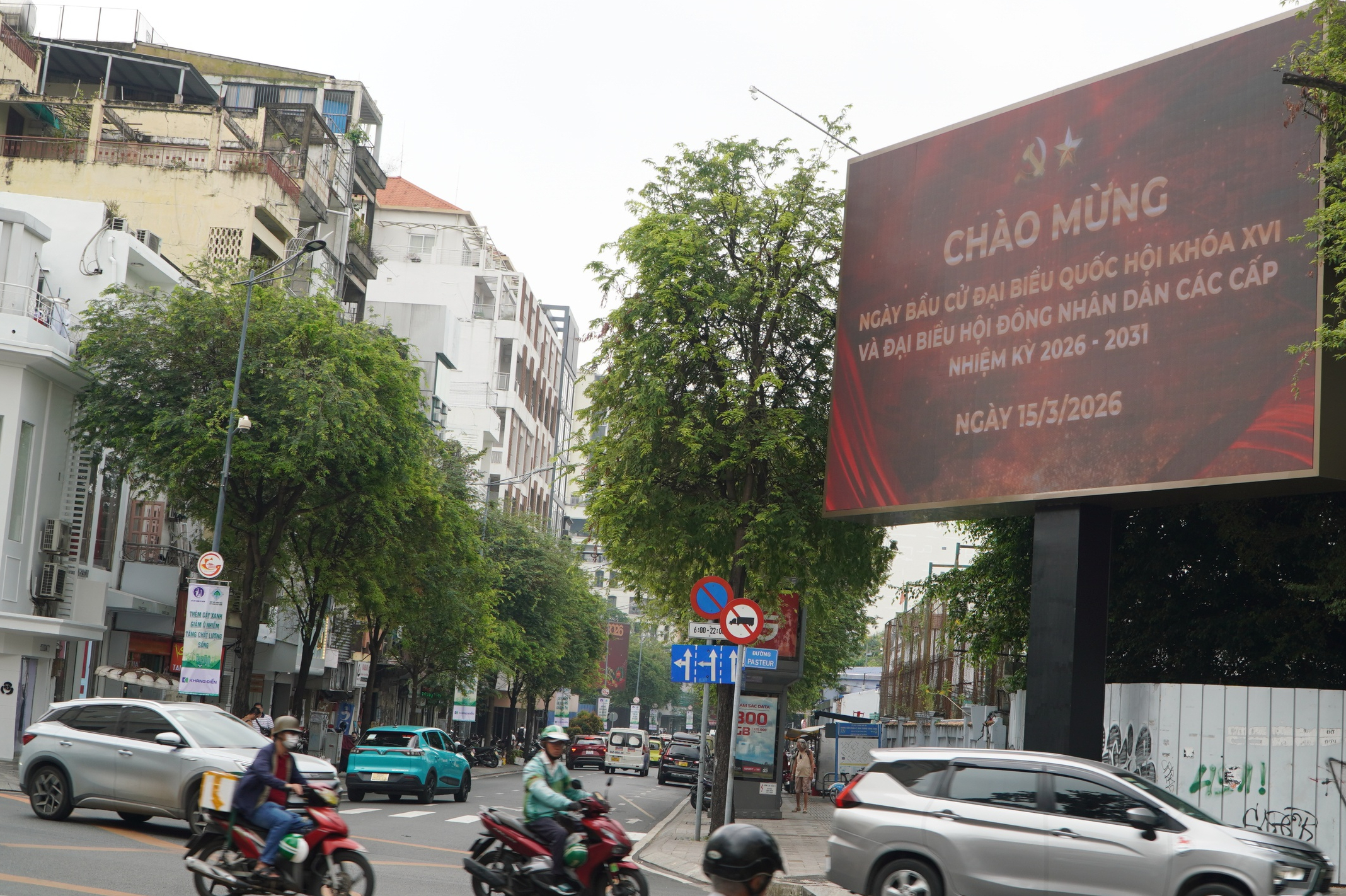 Vì sao TPHCM có 4 khu vực được bầu cử sớm hơn so với toàn quốc? - Ảnh 1.