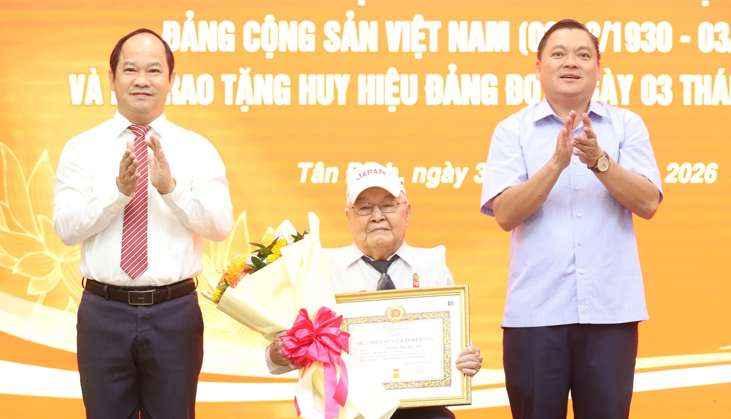 TPHCM: Phường T&acirc;n Định ra mắt k&ecirc;nh Youtube v&agrave; TikTok để tương t&aacute;c với người d&acirc;n - Ảnh 2.