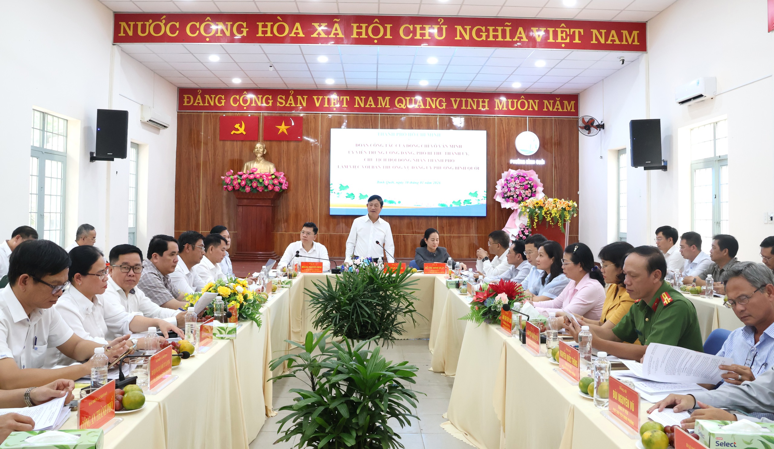 TPHCM: C&oacute; n&ecirc;n x&acirc;y trước, di dời sau ở Cư x&aacute; Thanh Đa? - Ảnh 1.