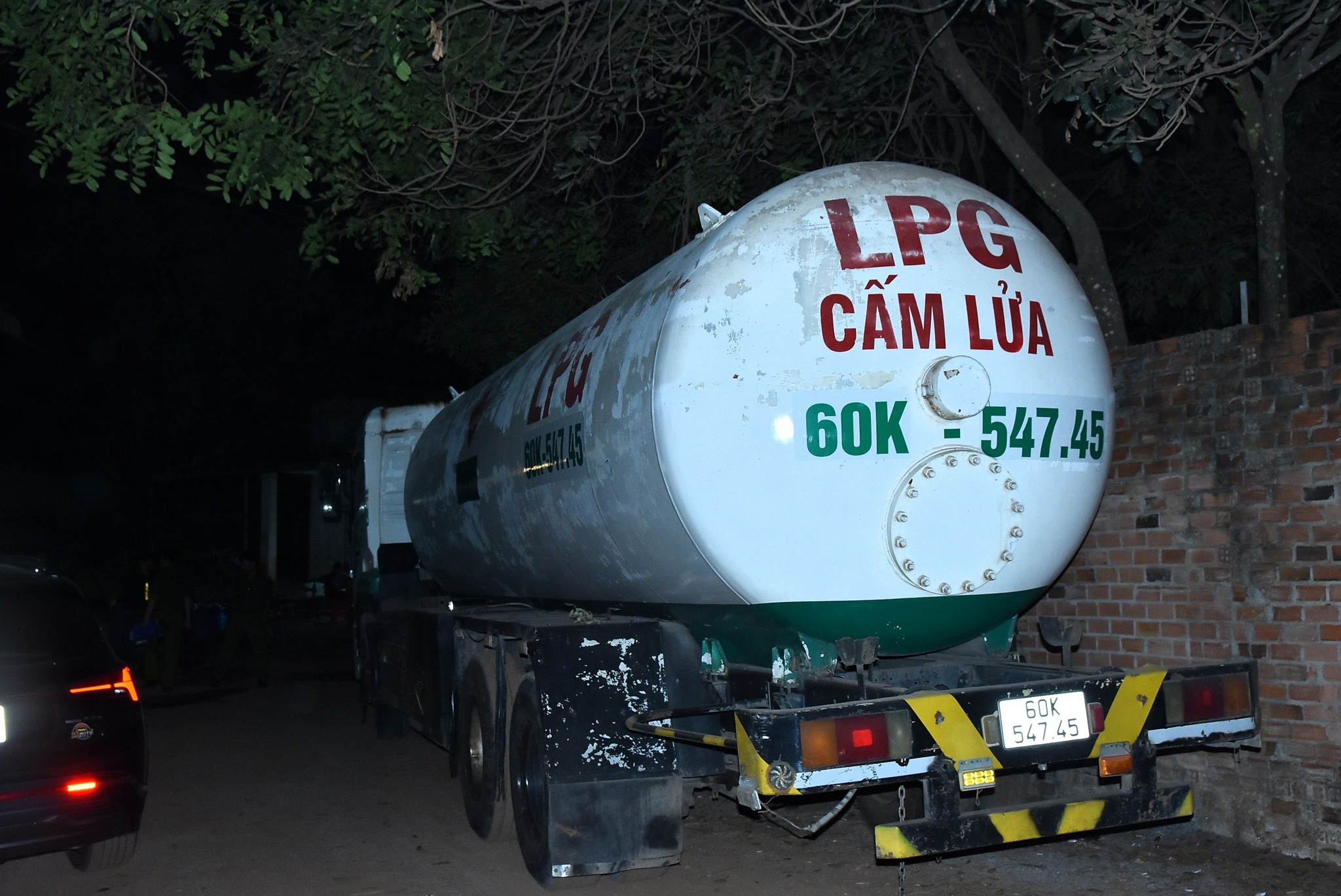 Phát hiện hàng nghìn bình gas giả 12kg và 45kg tại Đồng Nai - Ảnh 5. Phát hiện hàng nghìn bình gas giả 12kg và 45kg tại Đồng Nai - Ảnh 5.