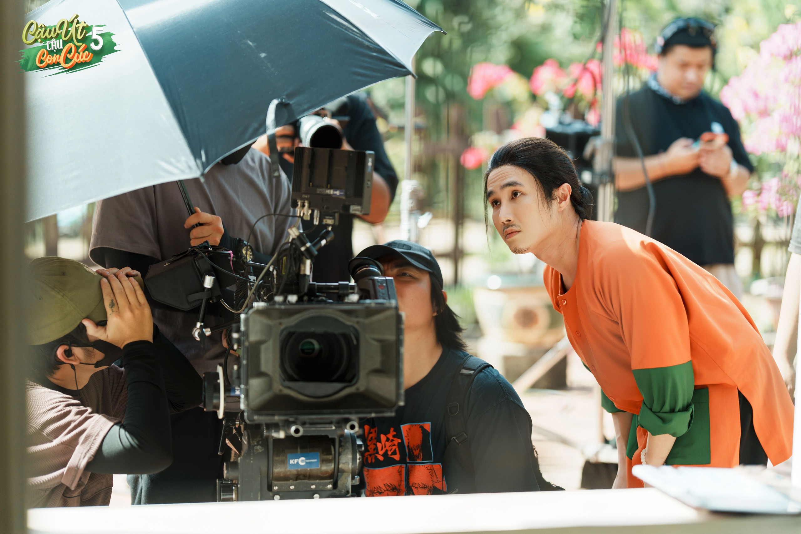 Huỳnh Lập mời "hơn nửa showbiz" vào web-drama Tết - Ảnh 1.