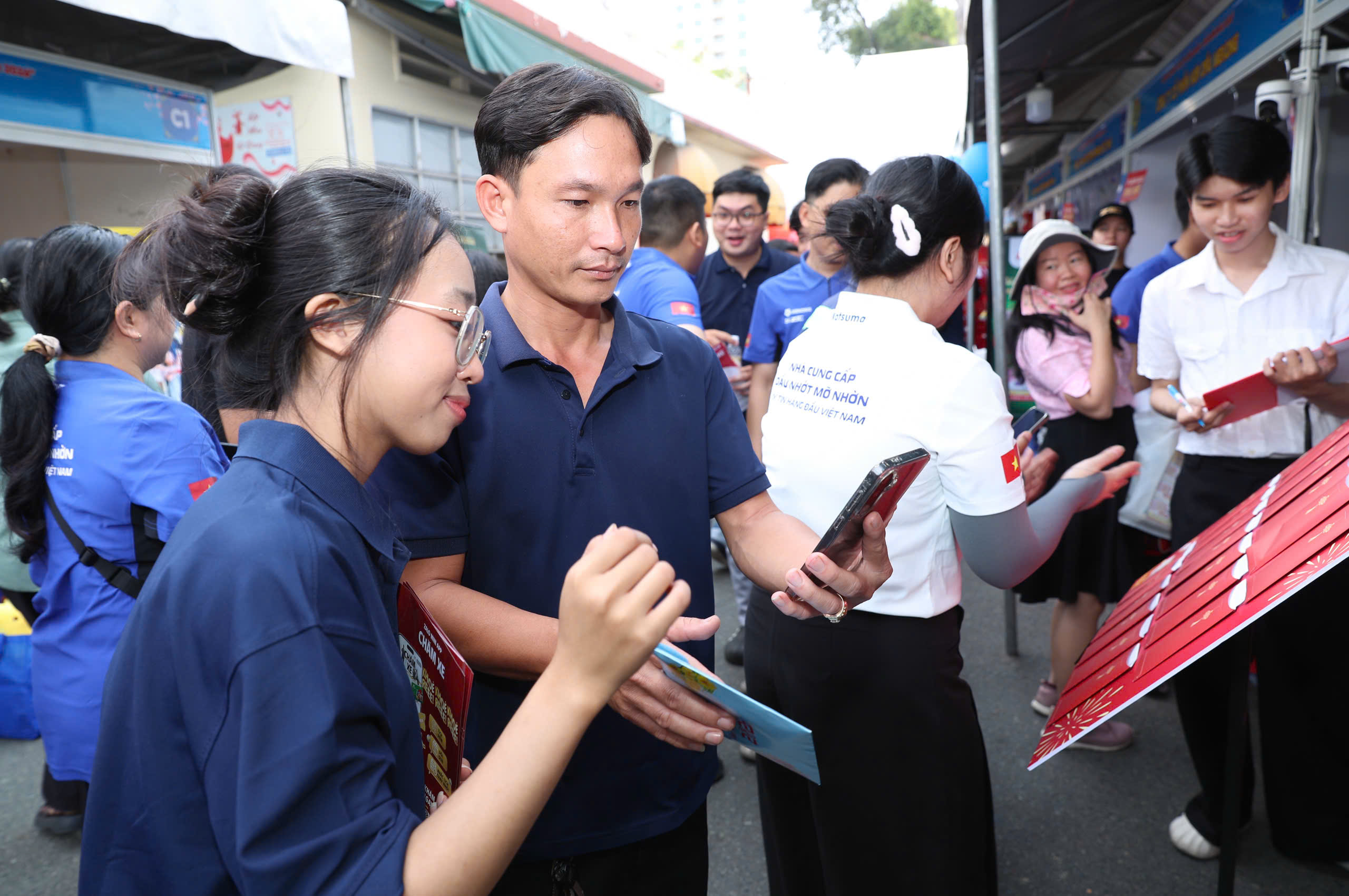 12 triệu lượt đoàn viên, người lao động được Công đoàn chăm lo Tết - Ảnh 9.