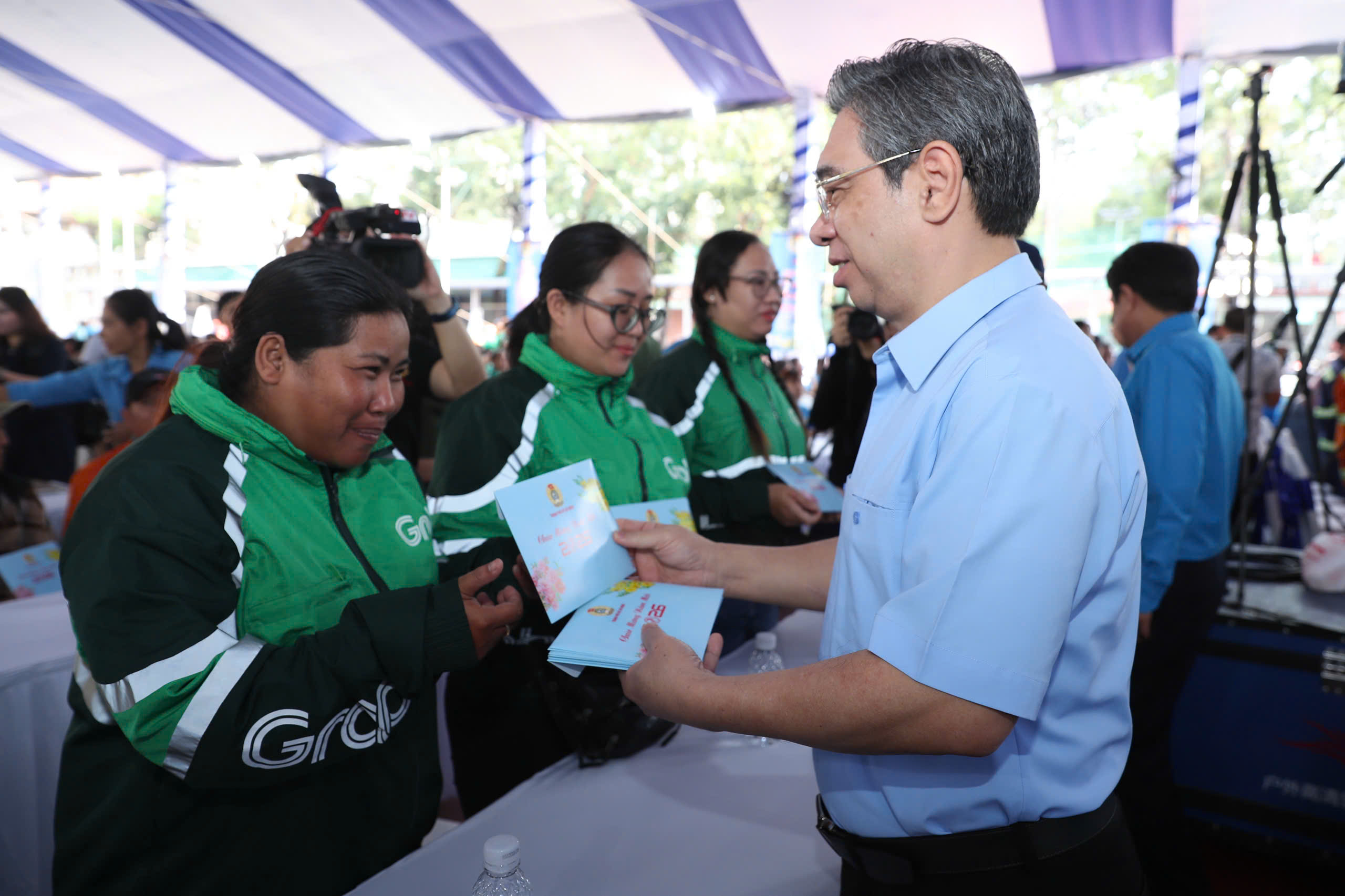 12 triệu lượt đoàn viên, người lao động được Công đoàn chăm lo Tết - Ảnh 12.