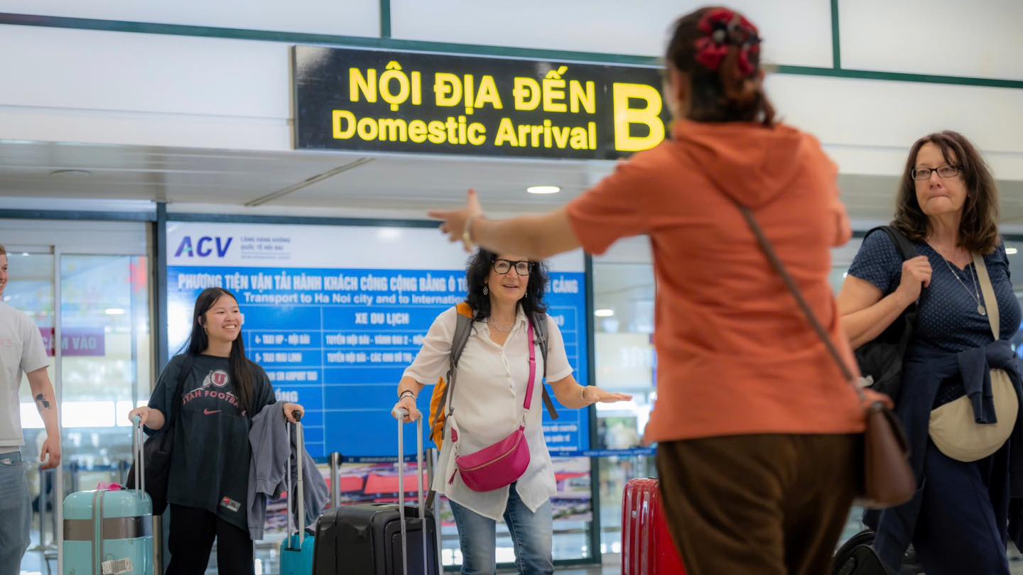 Cảng Hàng không quốc tế Nội Bài ghi nhận ngày cao điểm Tết Dương lịch 2026 - Ảnh 5. Cảng Hàng không quốc tế Nội Bài ghi nhận ngày cao điểm Tết Dương lịch 2026 - Ảnh 5.