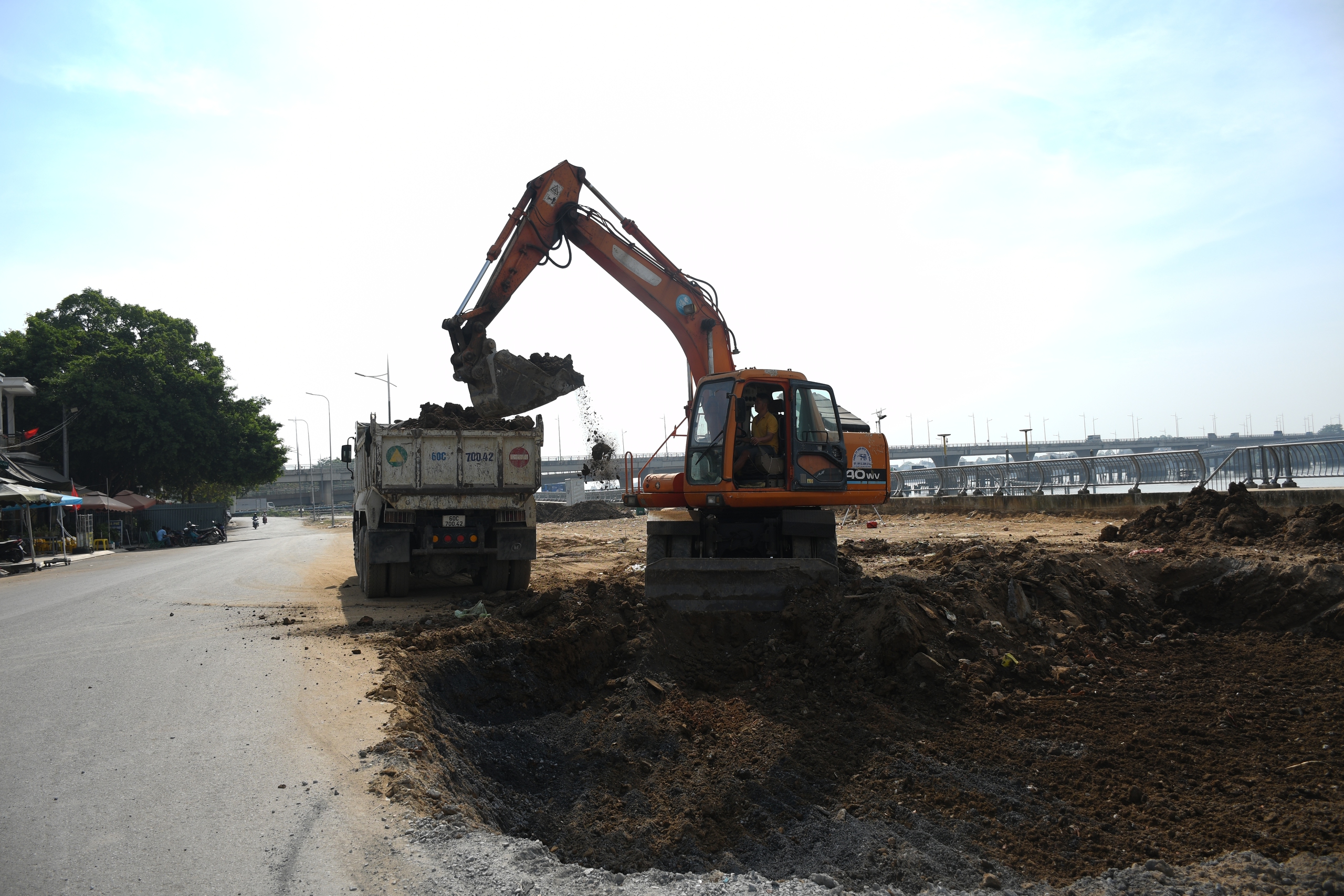 Cận cảnh đường ven s&ocirc;ng Đồng Nai ho&agrave;n thiện trước Tết Nguy&ecirc;n đ&aacute;n 2026 - Ảnh 13.