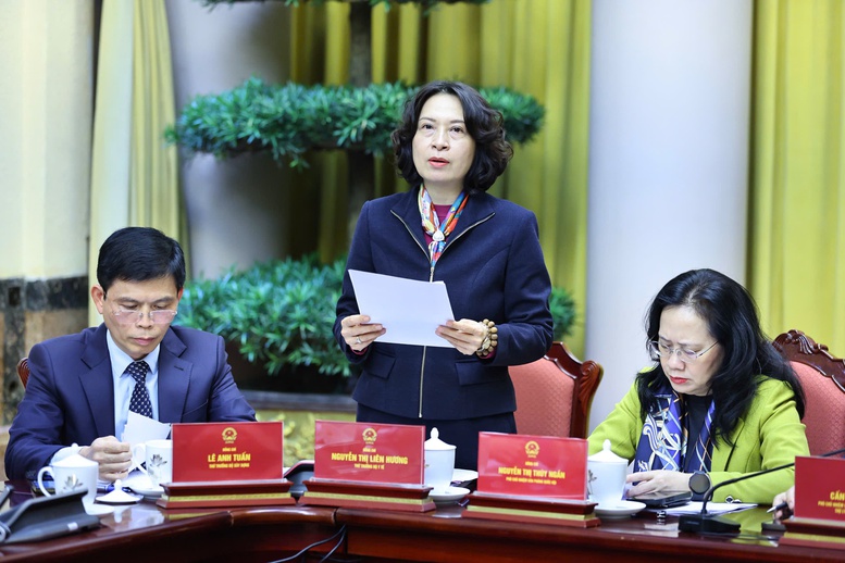 Phụ nữ sinh đủ 2 con sẽ được hỗ trợ tiền và ưu tiên mua nhà ở xã hội - Ảnh 1. Phụ nữ sinh đủ 2 con sẽ được hỗ trợ tiền và ưu tiên mua nhà ở xã hội - Ảnh 1.