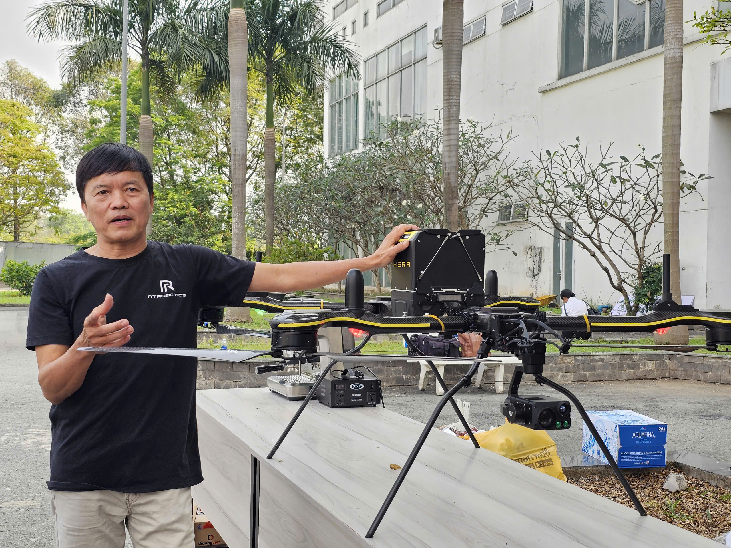Bài toán kinh tế trong giao hàng bằng UAV tại TPHCM cần giải quyết - Ảnh 1.