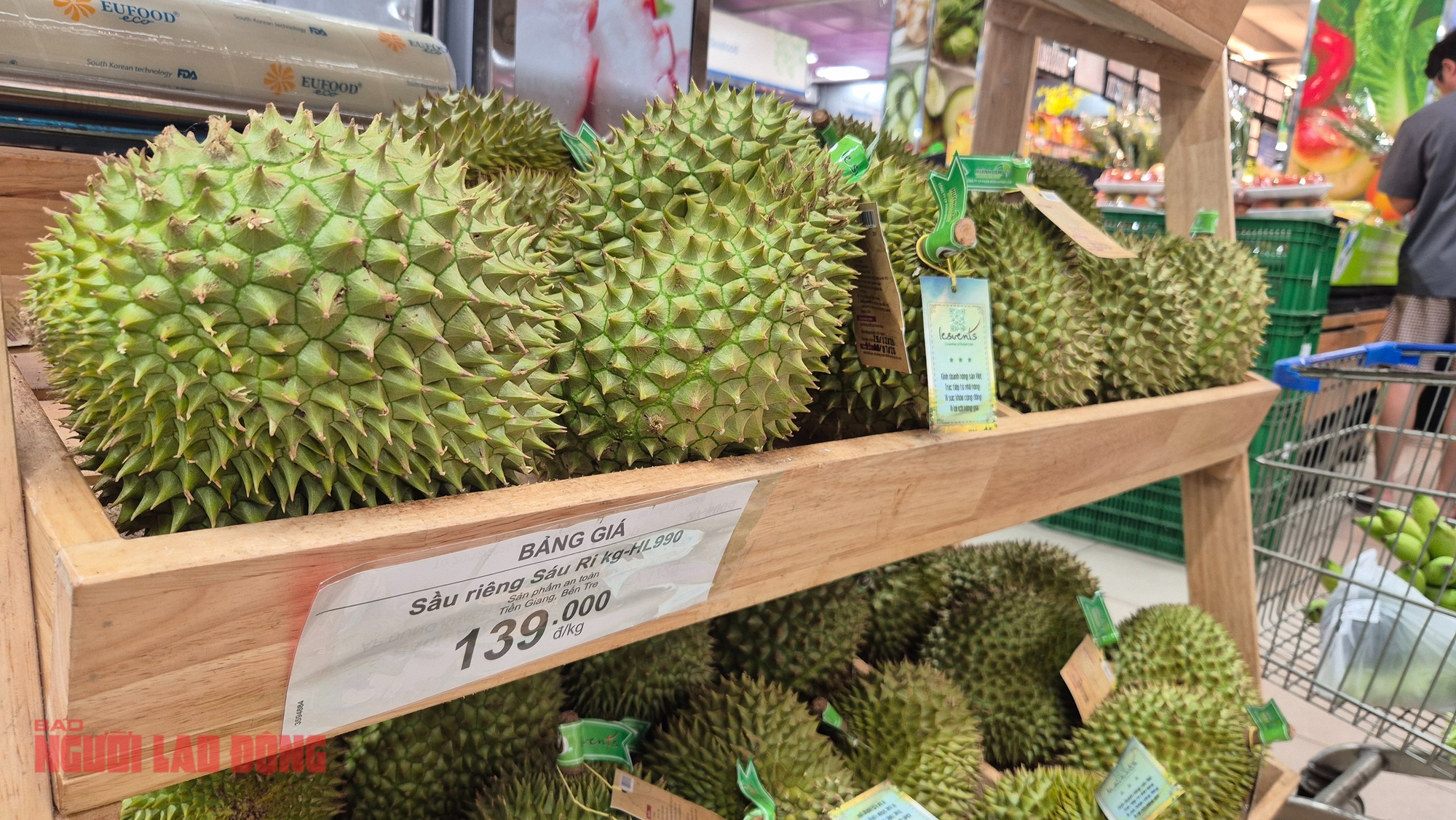 Giá sầu riêng tăng 10 . 000 Đồng / kg chỉ sau 3 ngày do đứt hàng - Ảnh 2. Giá sầu riêng tăng 10 . 000 Đồng / kg chỉ sau 3 ngày do đứt hàng - Ảnh 2.