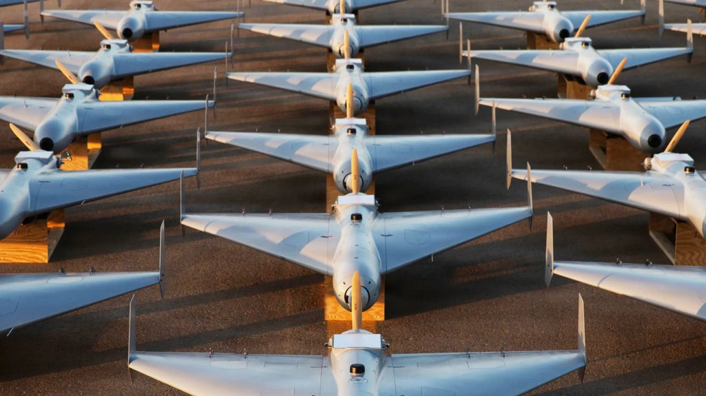 Mỹ d&ugrave;ng m&aacute;y bay tự s&aacute;t trong vụ bắt tổng thống Venezuela - Ảnh 2.