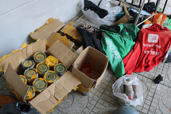 Đồng Th&aacute;p bắt nh&oacute;m đối tượng Ninh B&igrave;nh manh động đ&ograve;i nợ bằng chất bẩn - Ảnh 4.