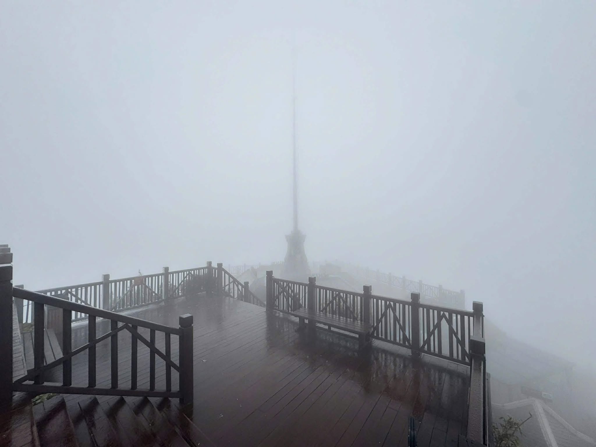 - Ảnh 3. - Ảnh 3.