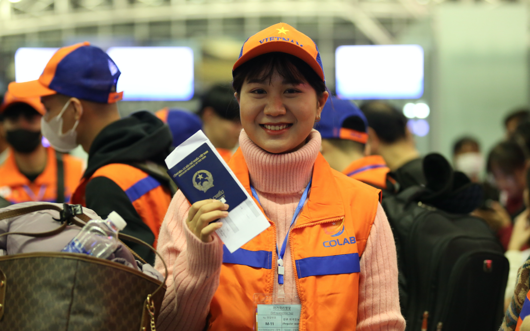 Cảnh b&aacute;o khẩn về an to&agrave;n lao động Việt Nam tại Trung Đ&ocirc;ng - Ảnh 2.